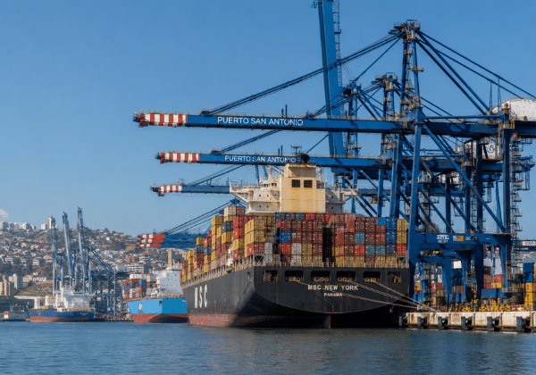 Qué es un Arancel y Cómo Eximirte al Importar desde China a Chile